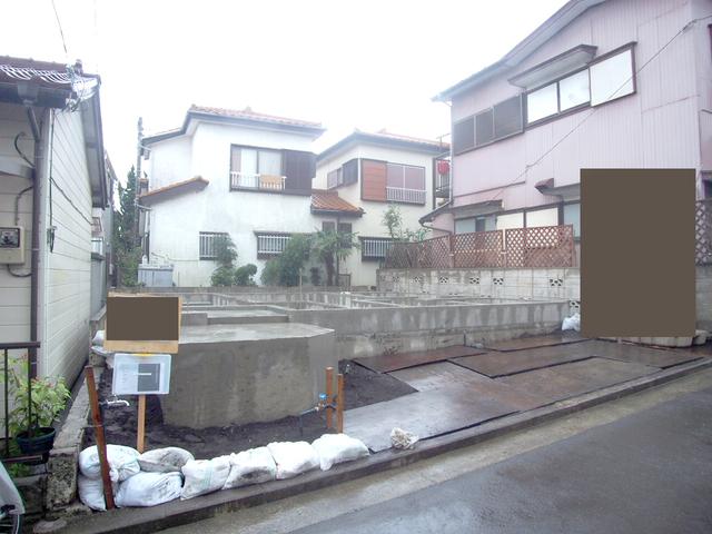 Local appearance photo