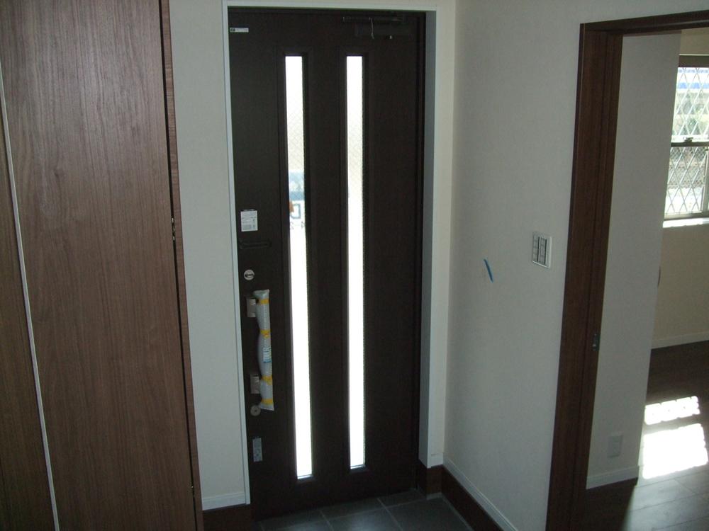 Entrance. Local (10 May 2013) Shooting