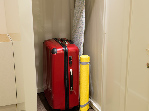 Common utility.  [trunk room] A trunk room that can accommodate the luggage you do not use outdoor goods and usually on the first floor offers all dwelling units worth. (free)