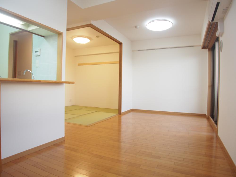 Living. Indoor (12 May 2013) Shooting