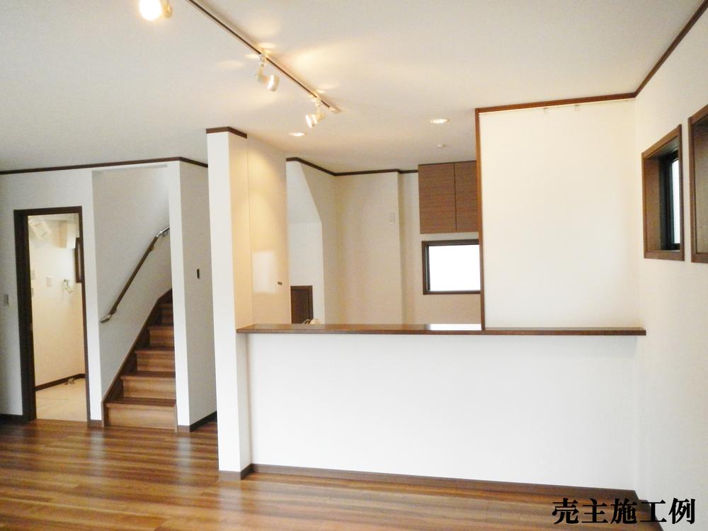 Living. Counter kitchen capable of family conversation can see the state of the child! living ・ In ・ Family of sign is felt at any time in the step. 