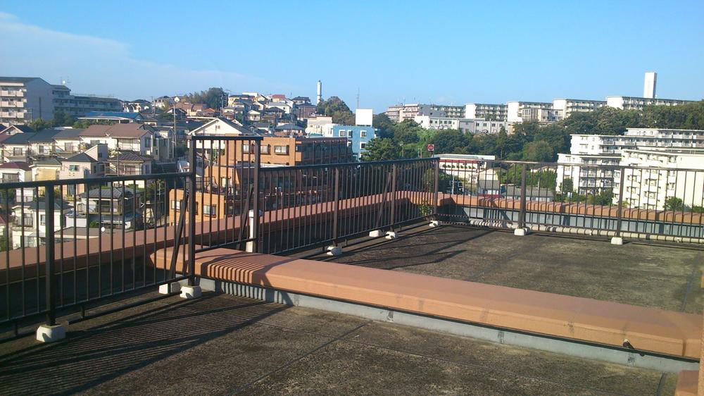 Balcony. Local (September 2013) Shooting