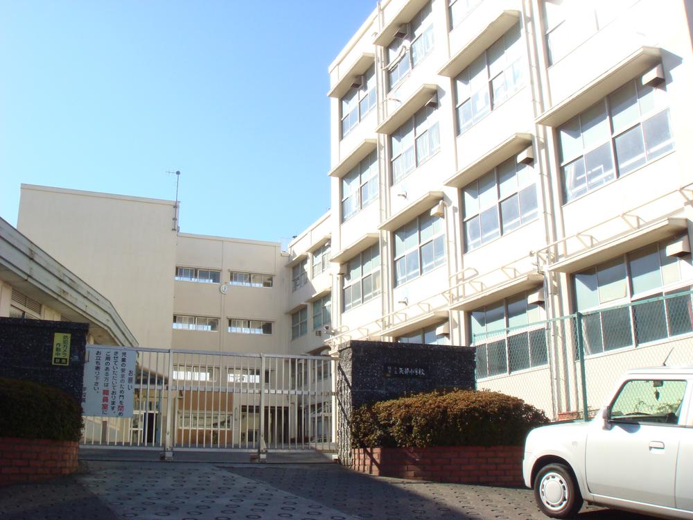 Other. Yabe elementary school (about 1100m / A 14-minute walk)