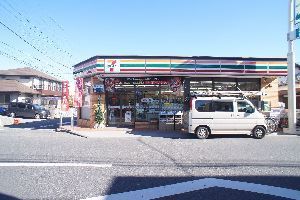 Convenience store. 580m to Seven-Eleven Yabe store (convenience store)