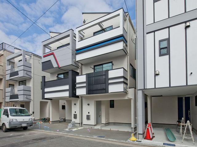 Local appearance photo. E Building appearance