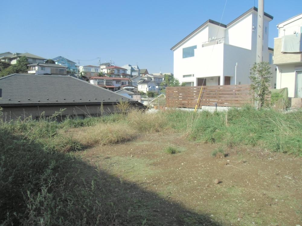 Local land photo. Development subdivision! It is a quiet residential area!