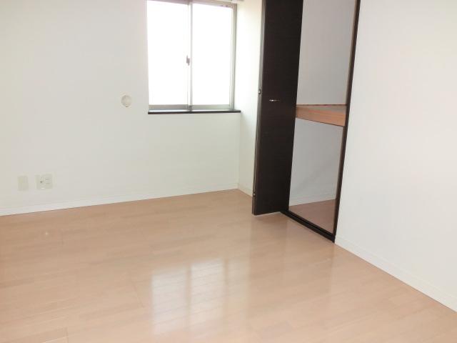 Other introspection. Western-style about 5.0 Pledge