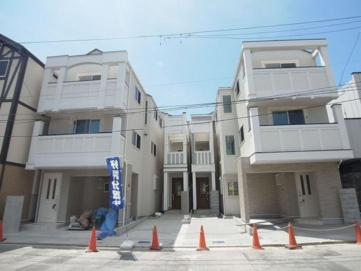 Local appearance photo