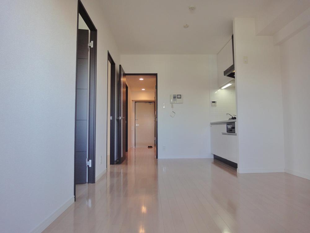 Living. Indoor (12 May 2013) Shooting