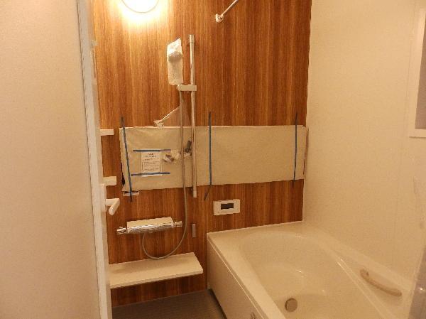 Bathroom. 2013 / 12 shooting: Bathroom