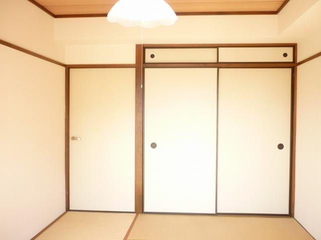 Non-living room. Japanese style room