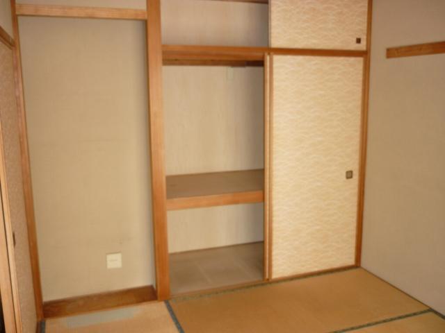 Non-living room. Japanese style room