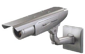 Security.  [Surveillance camera] Including each entrance, Set up a surveillance camera in various places of shared facilities. Along with the monitor on the monitor that has been installed in the management staff room, Also performs recording of the image. Precisely because large site, We care so that you can check at any time the safety of the human eye is hard to reach places. (Same specifications)
