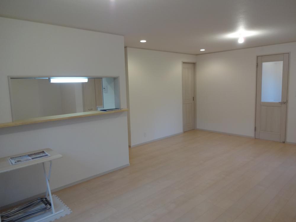 Living. Indoor (12 May 2013) Shooting