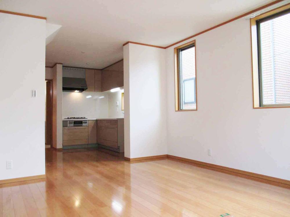 Living. Indoor (12 May 2013) Shooting