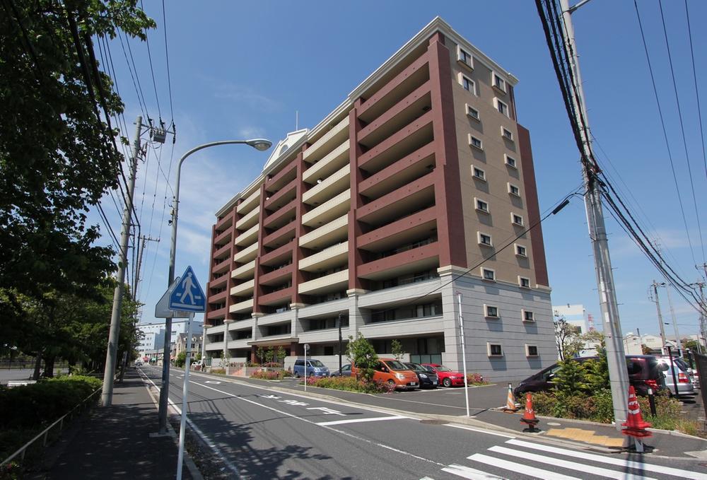 Local appearance photo. Local (May 2013) Shooting