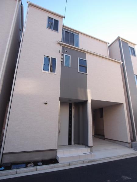 Local appearance photo. Local appearance (Building 2: 2013 December shooting)