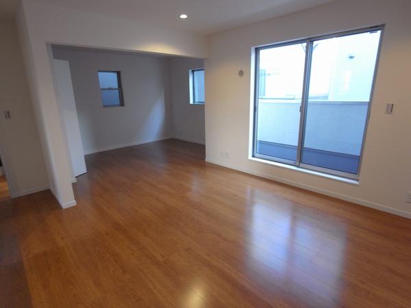 Living. Living Room (Building 2: 2013 December shooting)