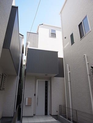 Local appearance photo