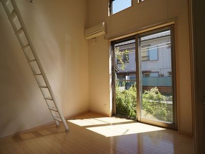 Living and room. Western-style 6.4 Pledge ・ Bright!