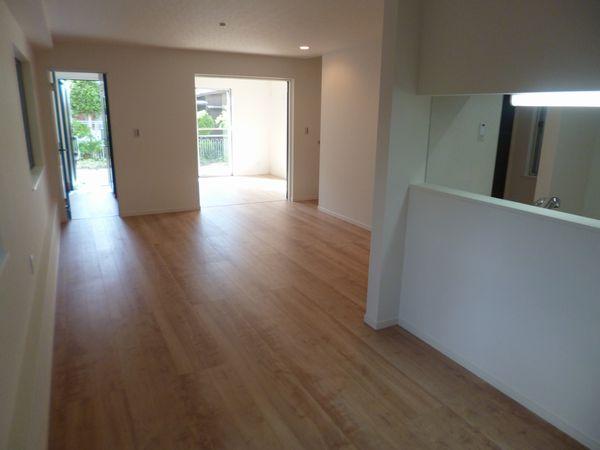 Living. A Building Living (2013 September shooting)