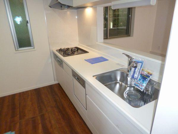 Kitchen. B Building Kitchen (2013 September shooting)