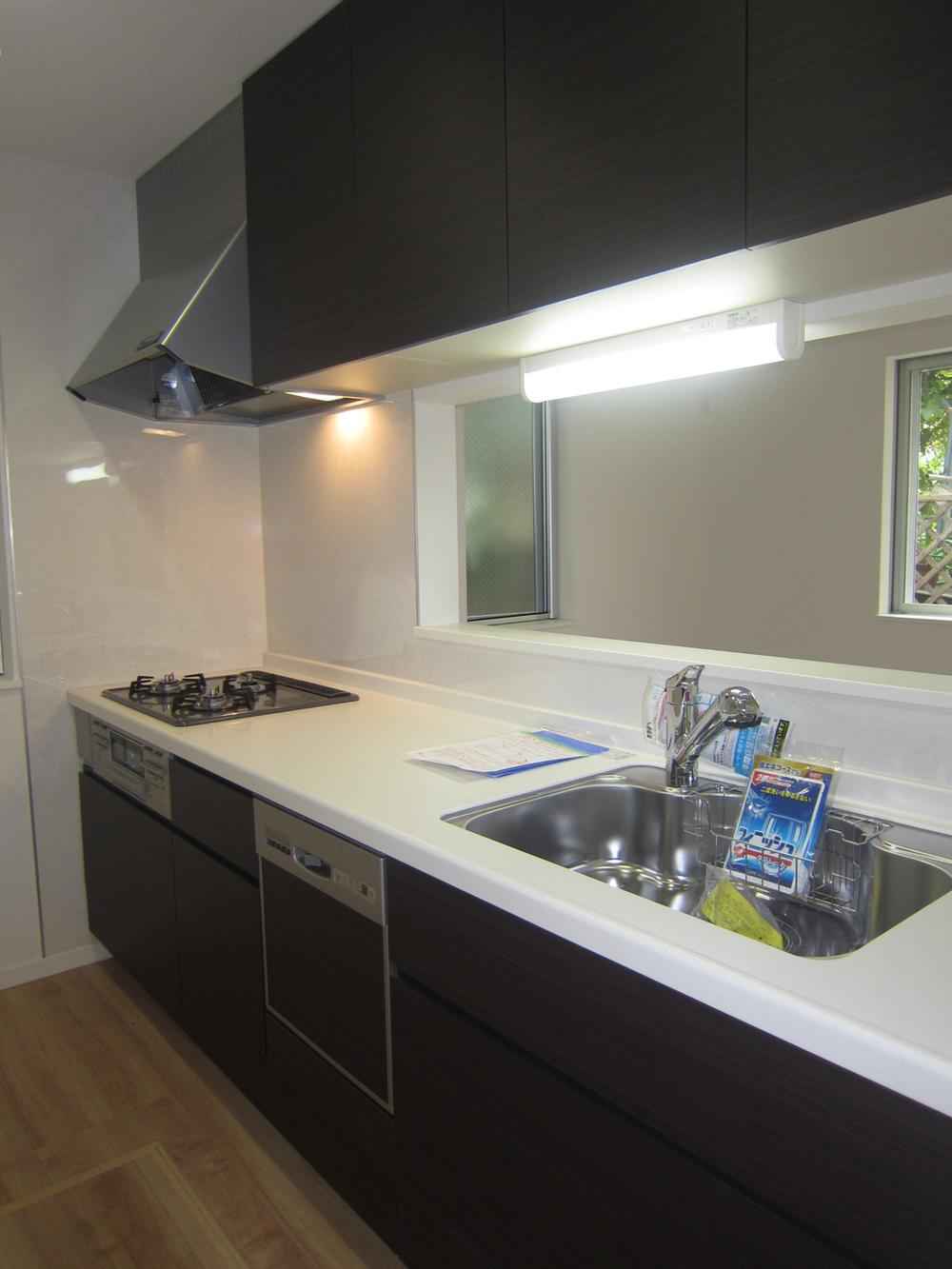 Kitchen. Indoor (July 2013) Shooting