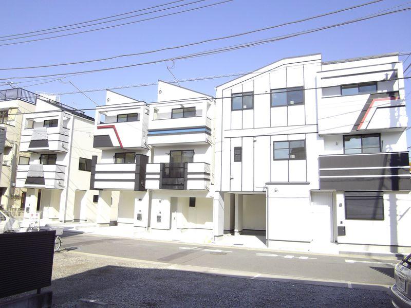 Local appearance photo