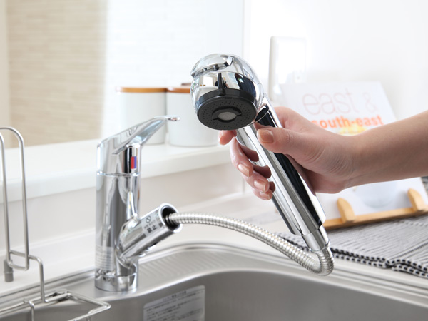 Kitchen.  [Built-in water purifier] Anytime hygienic water can use built-in water purifier. Shower faucet pull out the nozzle.