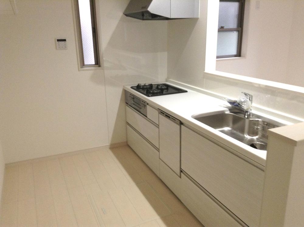 Kitchen. Local photo (B Building)