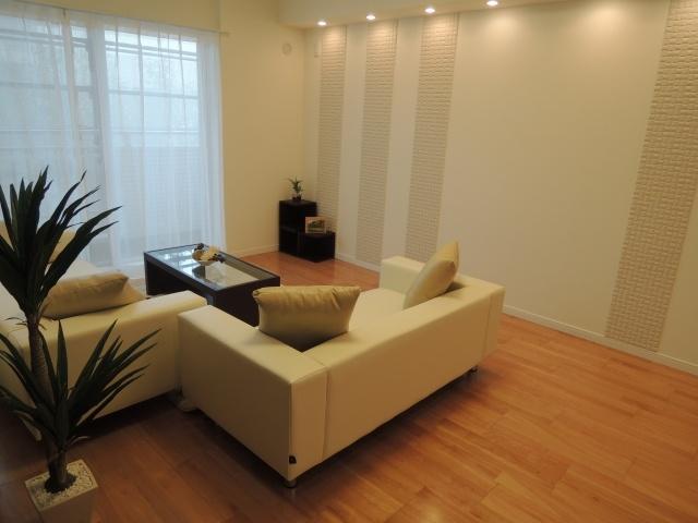 Living. Renovation already