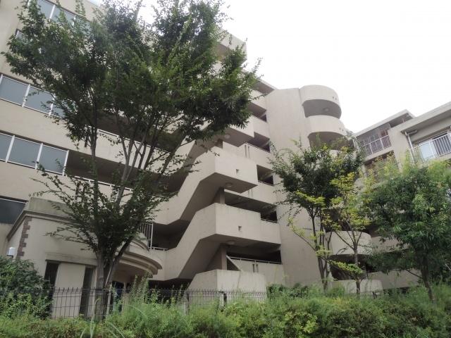 Local appearance photo. It is a mansion to live with pets