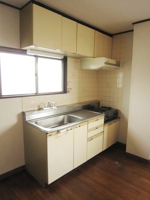 Kitchen. It is a gas stove installation type.