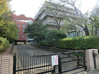 Primary school. 465m to Yokohama Municipal Shishigaya Elementary School