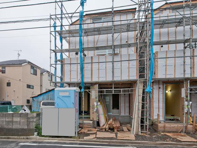 Local appearance photo. Local (10 May 2013) Shooting