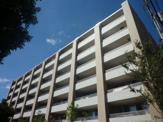 Local appearance photo. Neat form will produce a feeling of luxury.