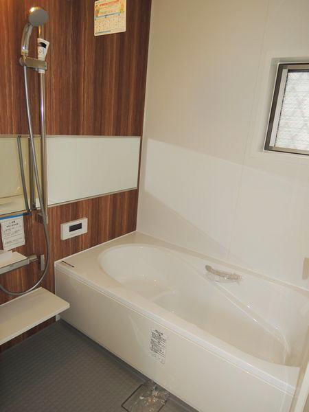 Bathroom. Bathroom (B Building: 2013 November shooting)