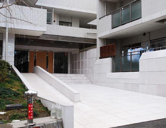 Local appearance photo