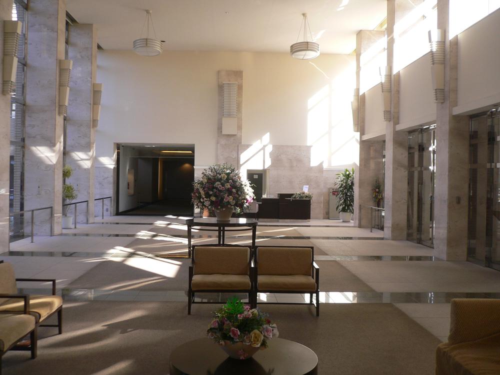 Entrance. Common areas Entrance Hall