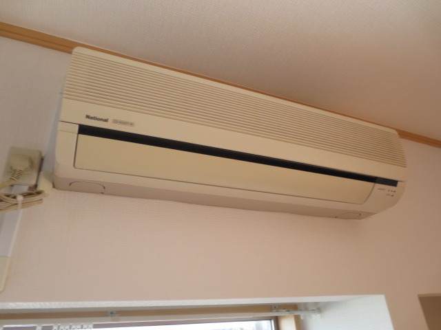 Other Equipment.  ☆ Air conditioning ☆