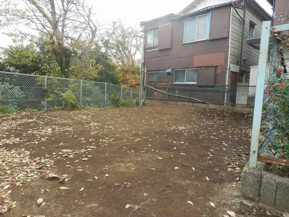 Local appearance photo. Local (12 May 2013) Shooting