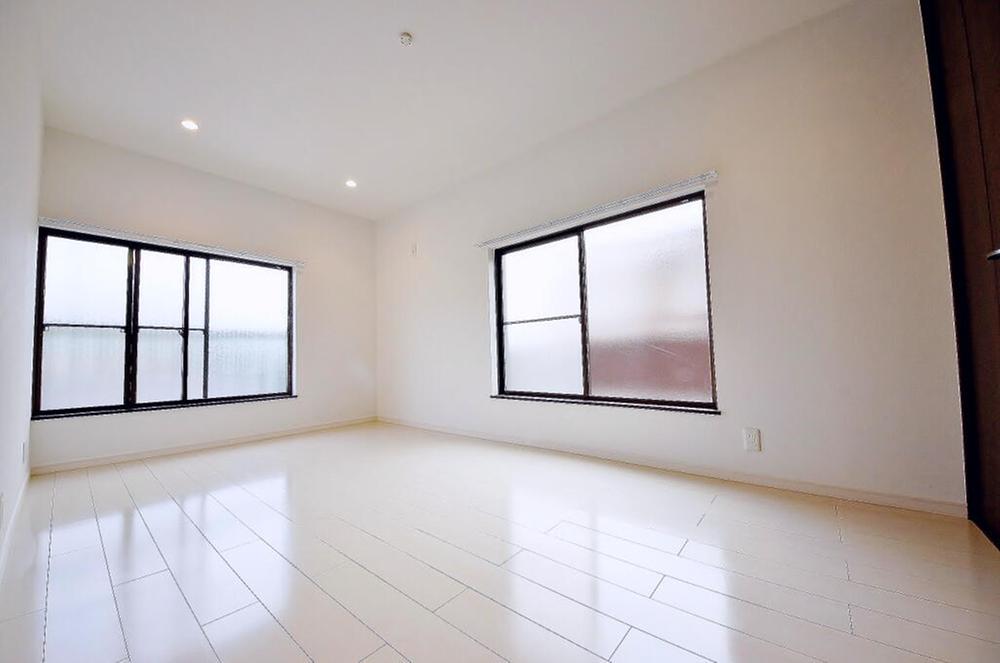 Non-living room