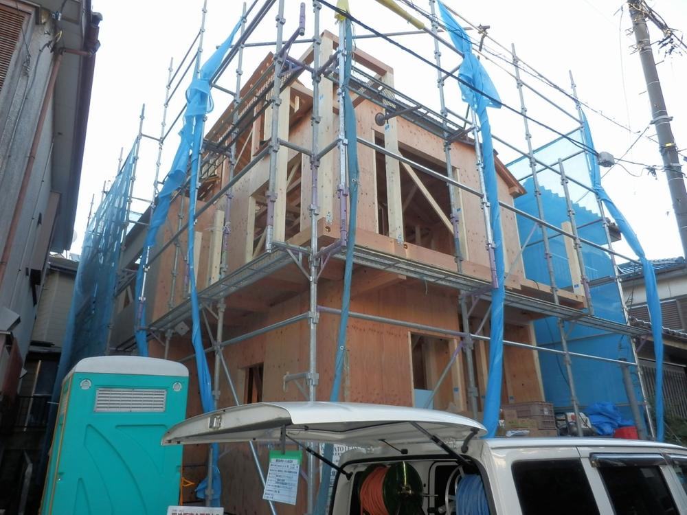 Other local. Local (11 May 2013) Shooting