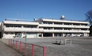 Primary school. 549m to Yokohama Municipal Terao Elementary School