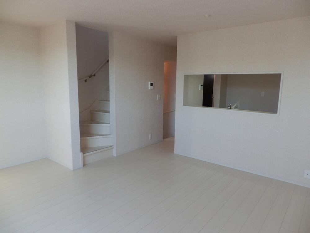 Living. Living 15 quires more than living stairs! It is a popular face-to-face kitchen 2013 December 22, shooting