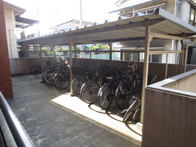 Other common areas.  ☆ Bicycle-parking space ☆ 