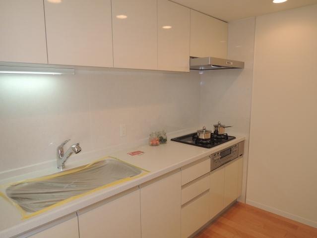 Kitchen. A spacious kitchen