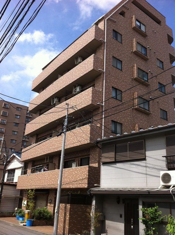 Local appearance photo