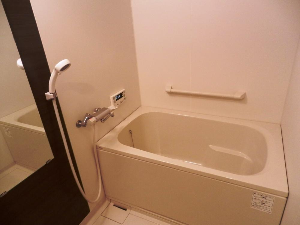 Bathroom. Bathroom (August 2013) Shooting