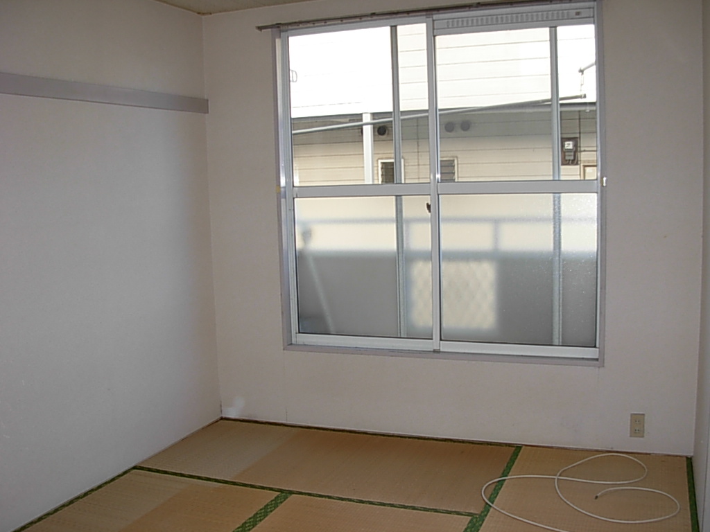 Other room space. Japanese-style room 6 tatami